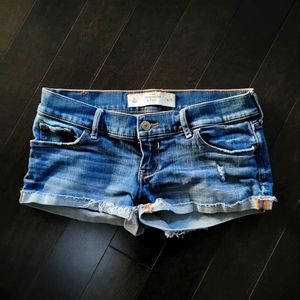 Abercrombie size 0 (25 waist) jean shorts